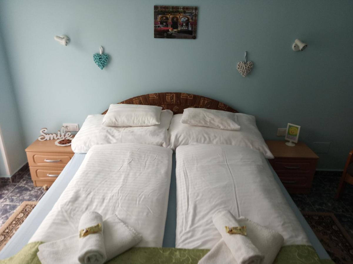 Atlas Apartman Buk Ngoại thất bức ảnh